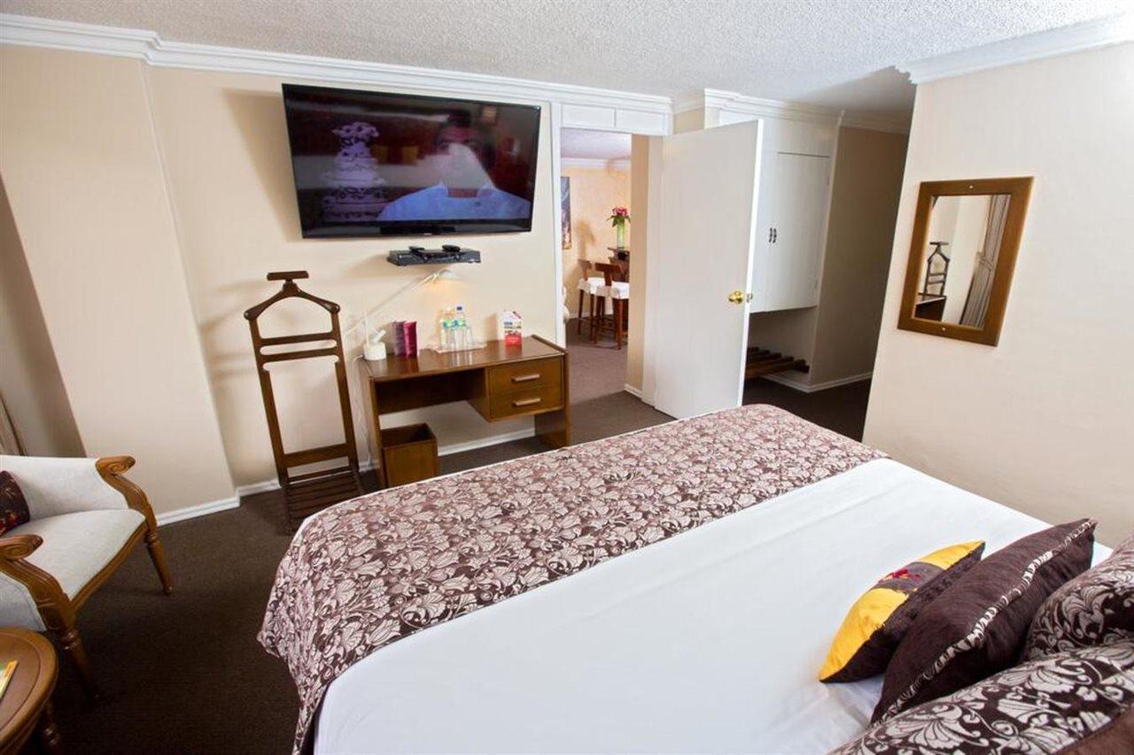Hotel Амбато Экстерьер фото
