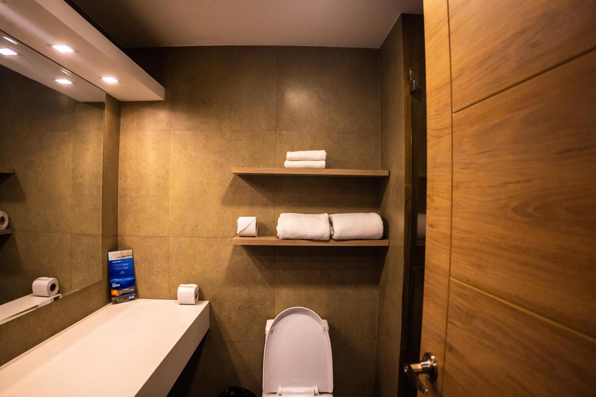 Hotel Амбато Экстерьер фото