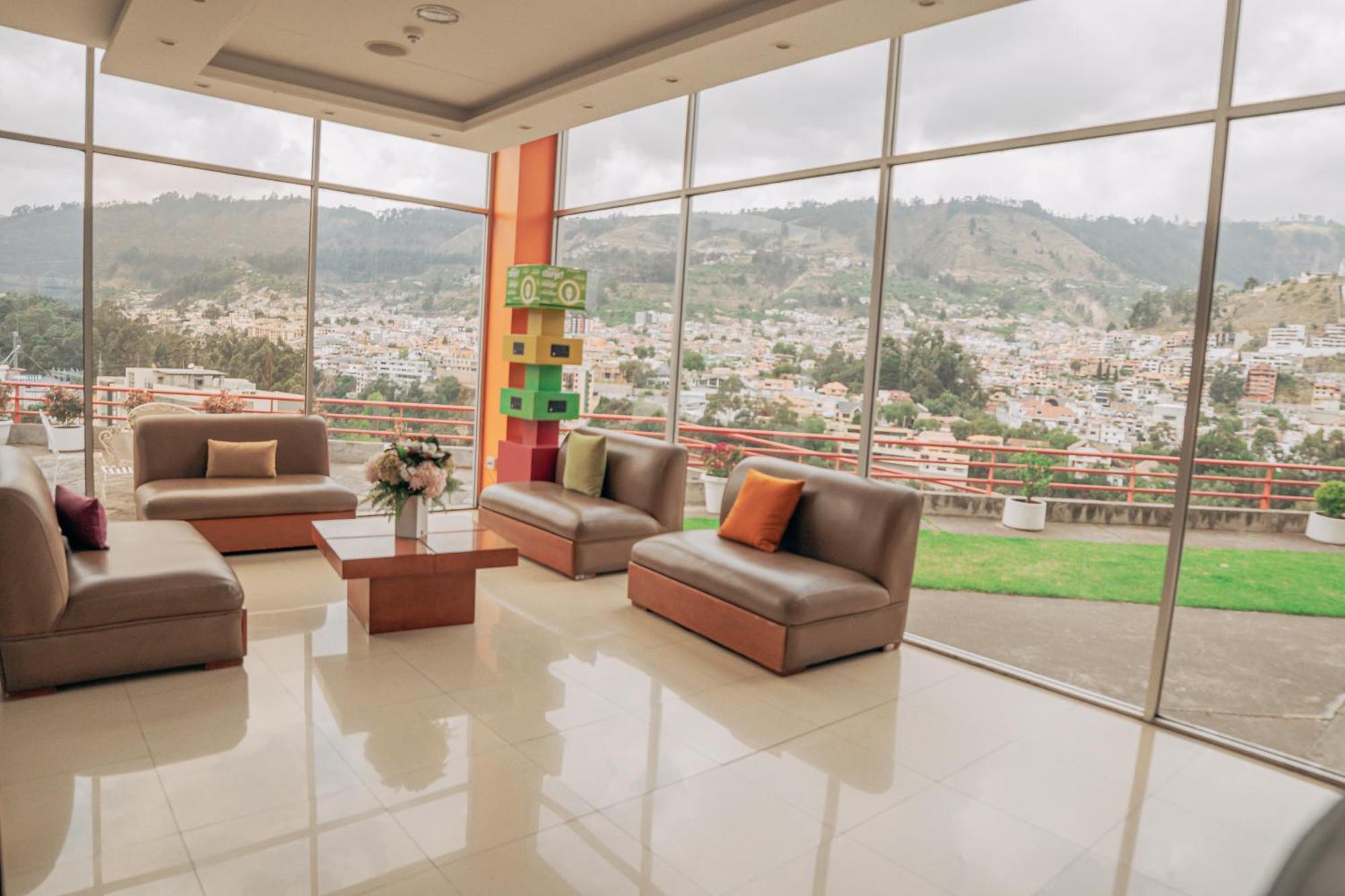 Hotel Амбато Экстерьер фото
