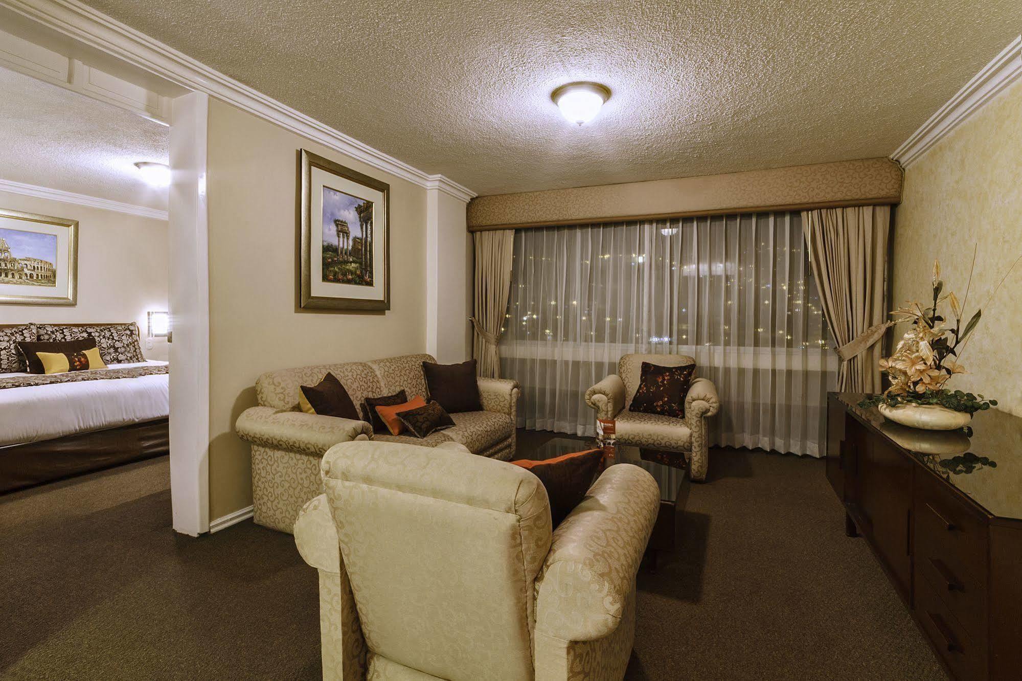 Hotel Амбато Экстерьер фото